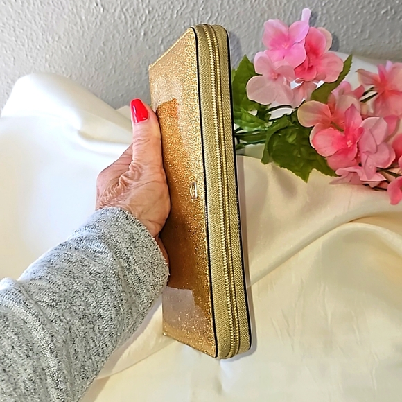 KATE SPADE  Gold Glitter Leather  Zip Around  Wallet - Picture 3 of 7